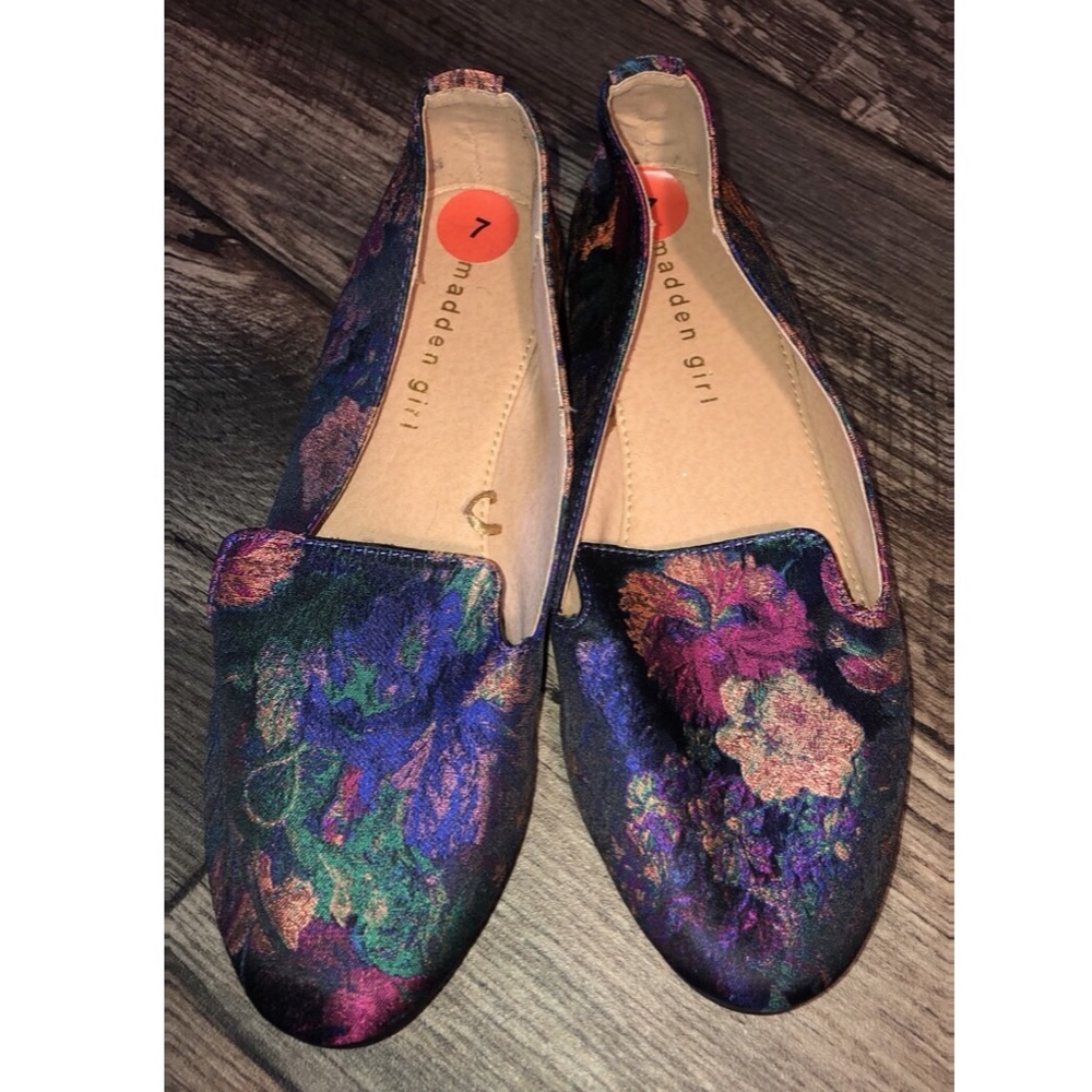 Madden Girl flats